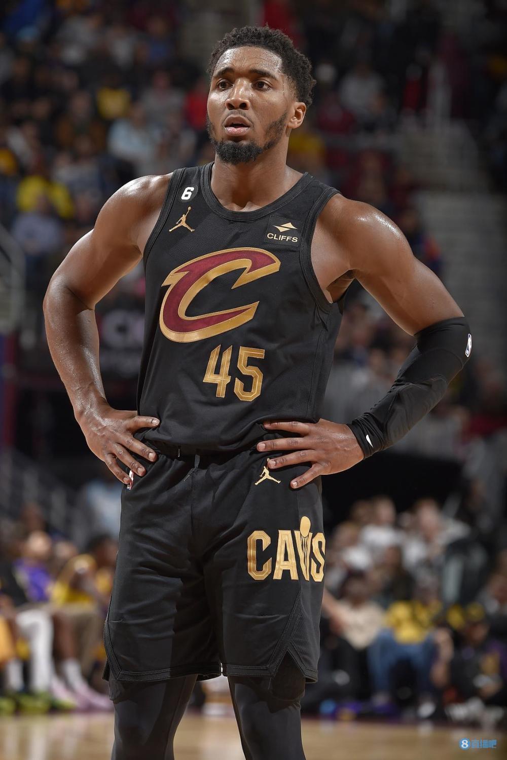 成功防守后 成功防守后